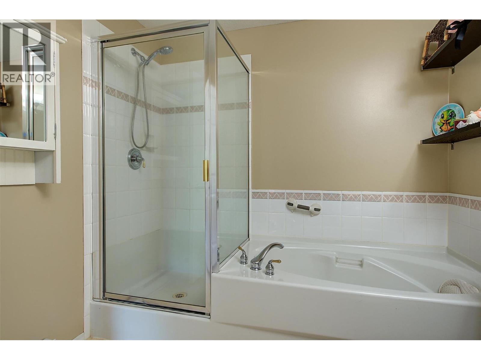 555 Houghton Road Unit# 203 Kelowna Photo 20