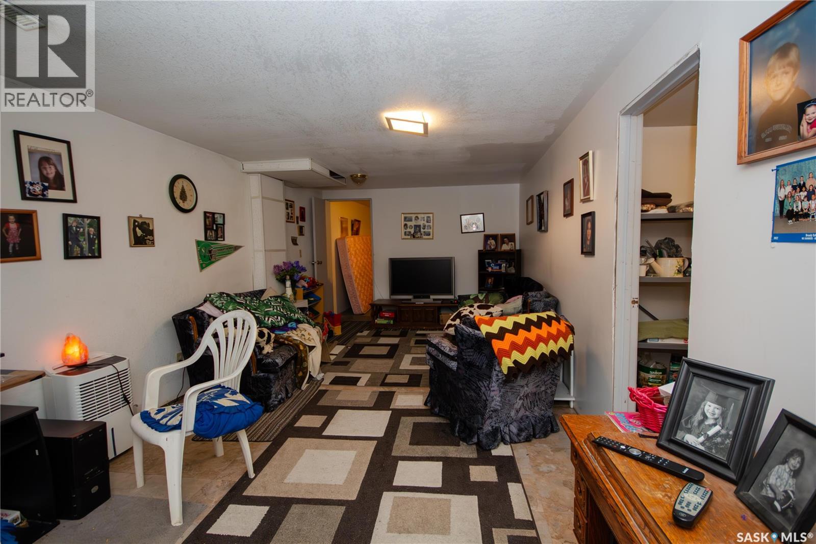 365 3rd Ave Crescent, Battleford, Saskatchewan  S0M 0E0 - Photo 8 - SK018703