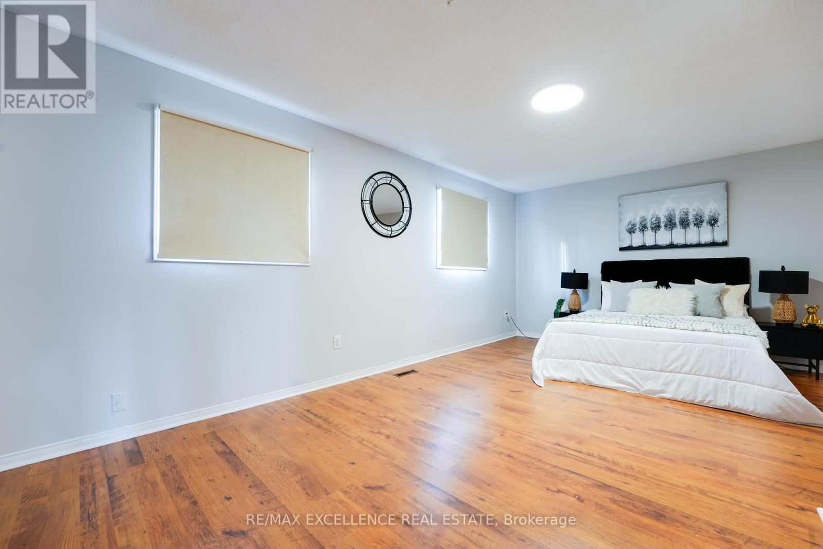 99 Castlehill Road, Brampton, Ontario  L6X 4C3 - Photo 23 - W12417623