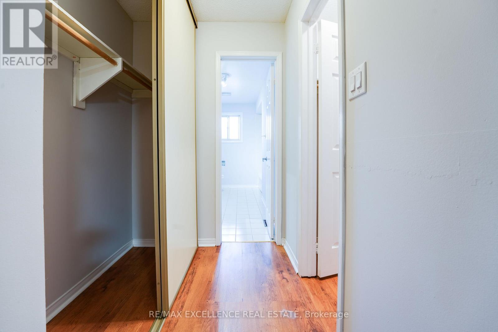 99 Castlehill Road, Brampton, Ontario  L6X 4C3 - Photo 25 - W12417623