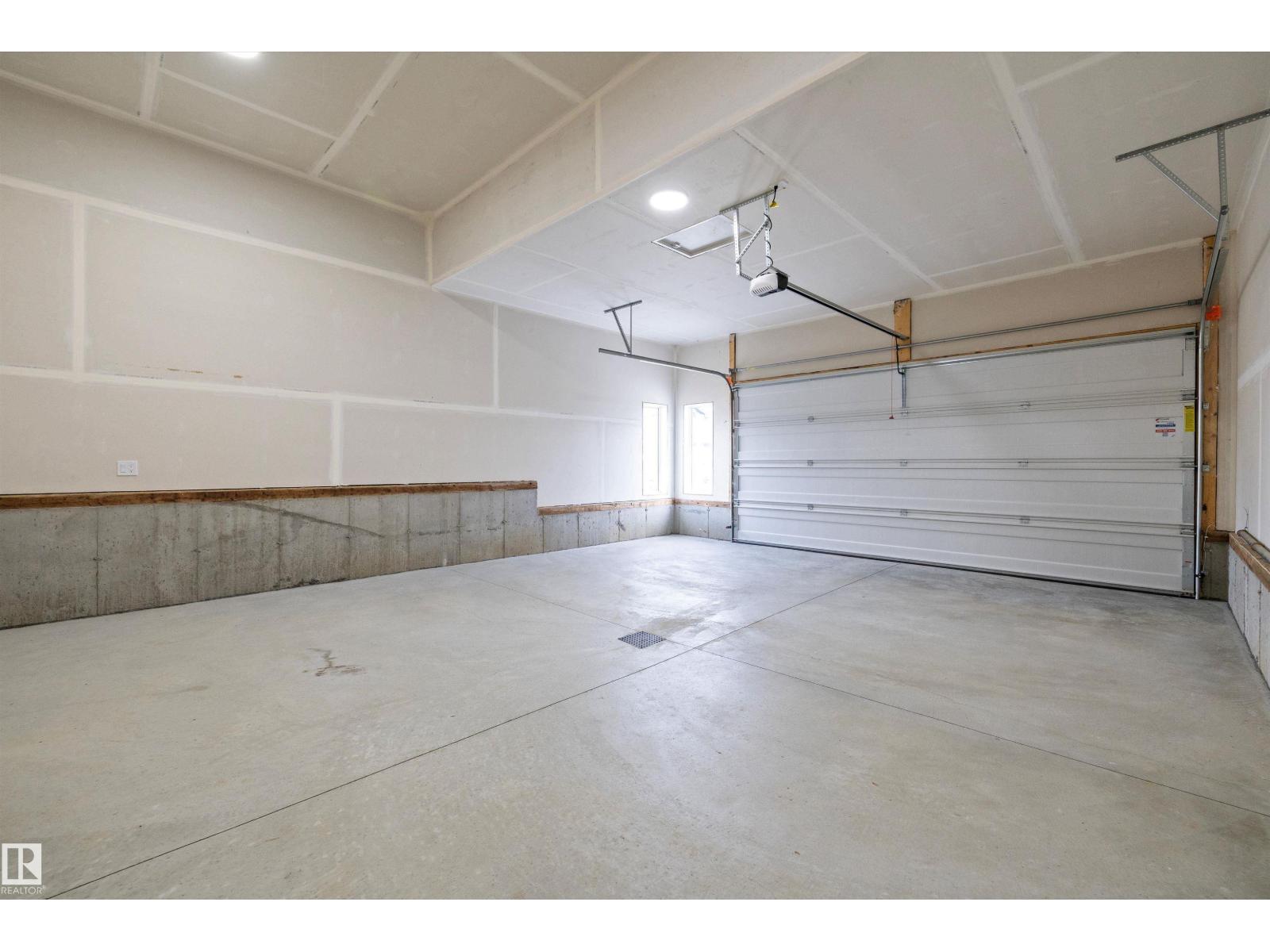 10214 92a Av, Morinville, Alberta  T8R 2R4 - Photo 57 - E4458800