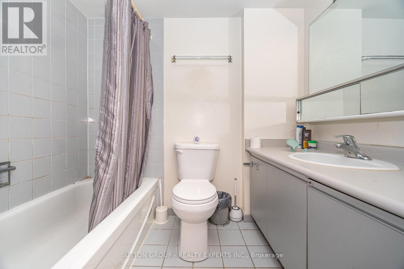 Lph2 #1302 - 600 Rexdale Boulevard, Toronto, Ontario  M9W 6T4 - Photo 28 - W12419624