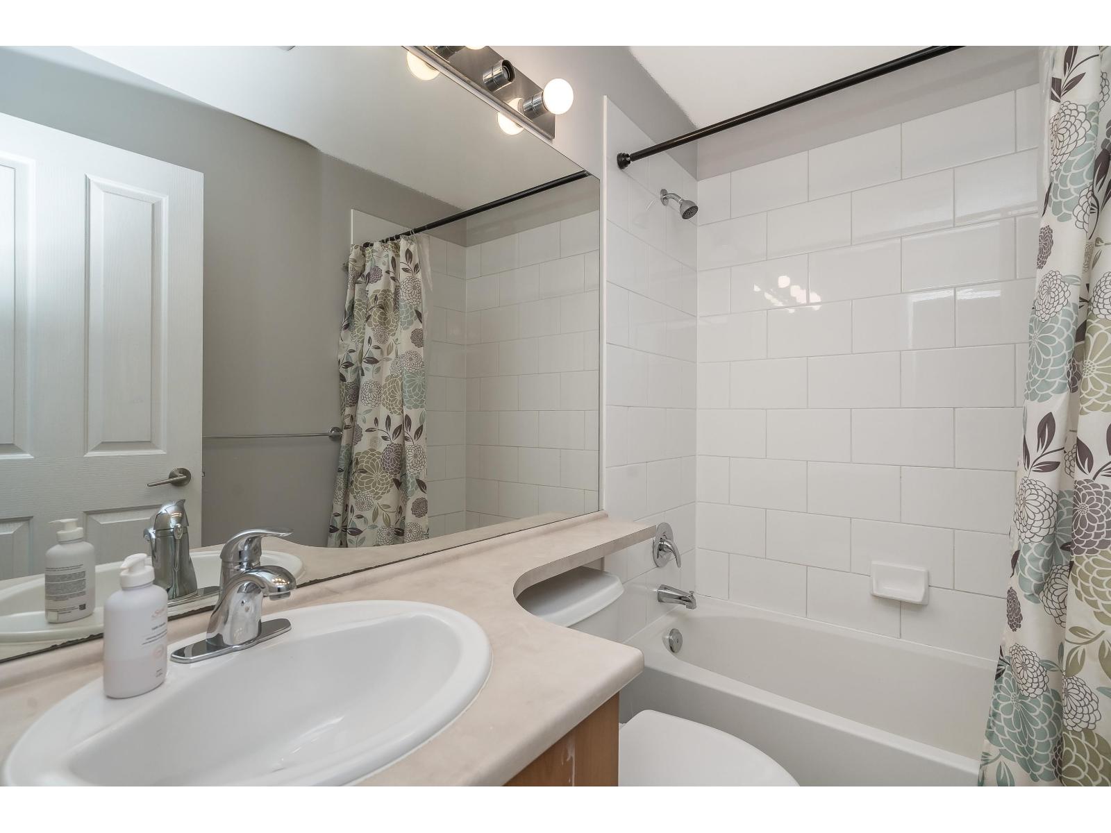 66 15155 62a Avenue, Surrey, British Columbia  V3S 8A6 - Photo 14 - R3048400