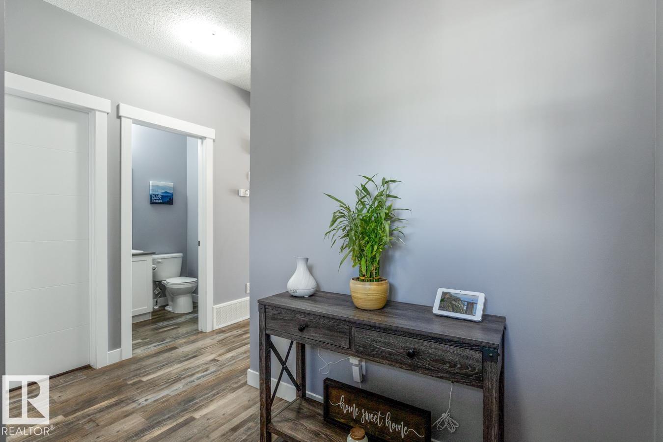 Property at 1009 BERG PL image 4