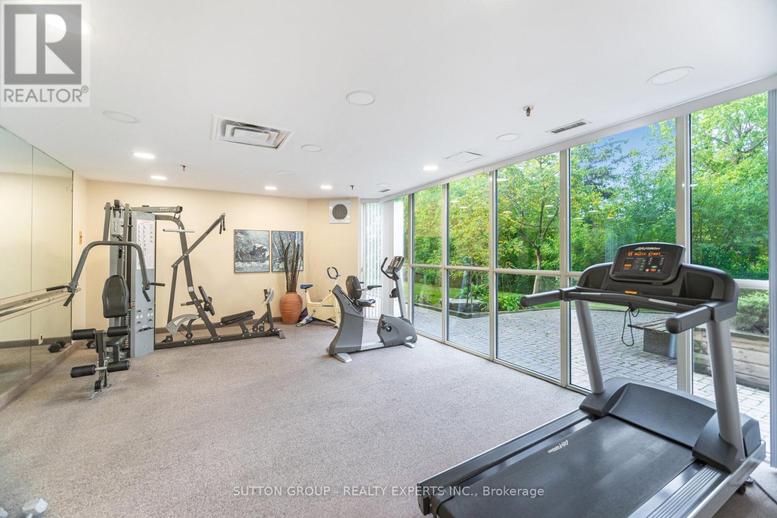 Lph2 #1302 - 600 Rexdale Boulevard, Toronto, Ontario  M9W 6T4 - Photo 34 - W12419624