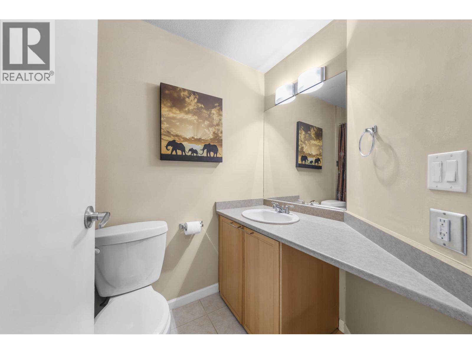 302 827 W 16 Street, North Vancouver, British Columbia  V7P 1R2 - Photo 18 - R3026603