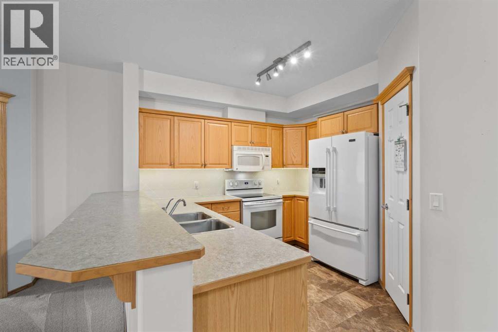 239, 15 Everstone Drive Sw, Calgary, Alberta  T2Y 5B5 - Photo 9 - A2256041