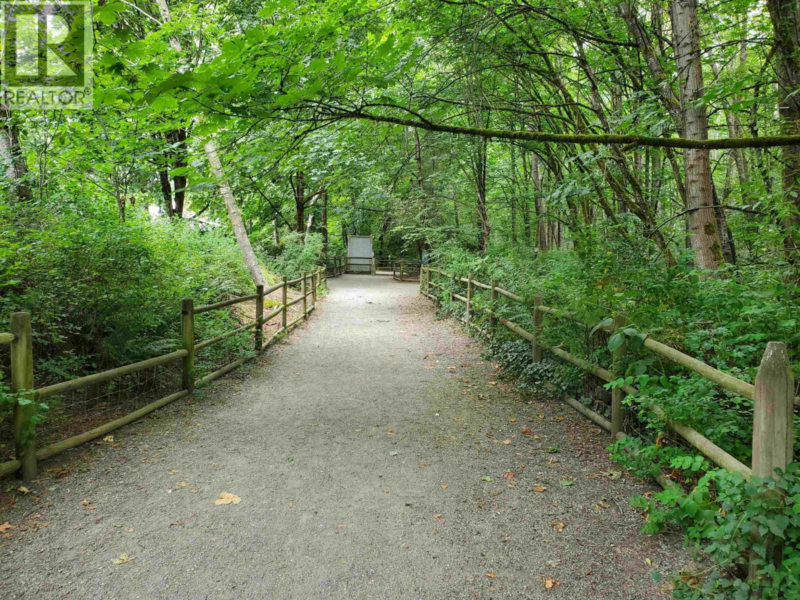 302 827 W 16 Street, North Vancouver, British Columbia  V7P 1R2 - Photo 29 - R3026603