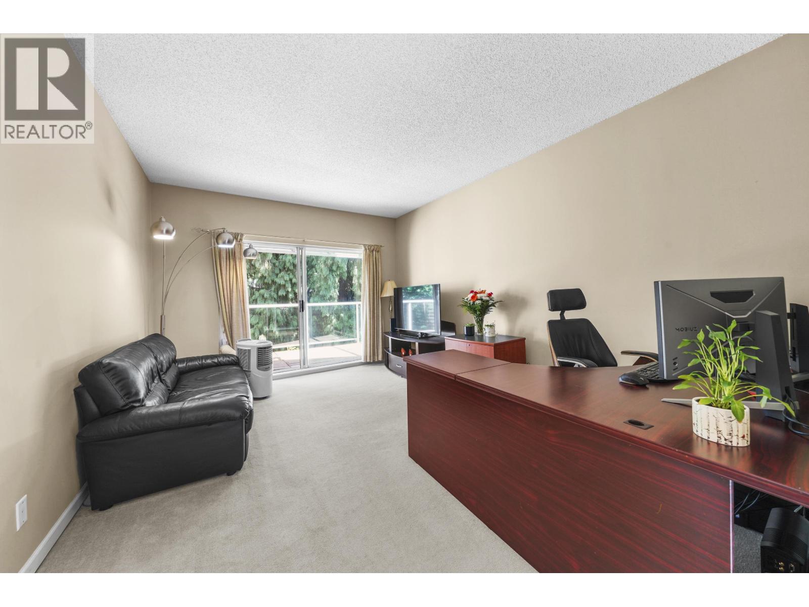 302 827 W 16 Street, North Vancouver, British Columbia  V7P 1R2 - Photo 13 - R3026603
