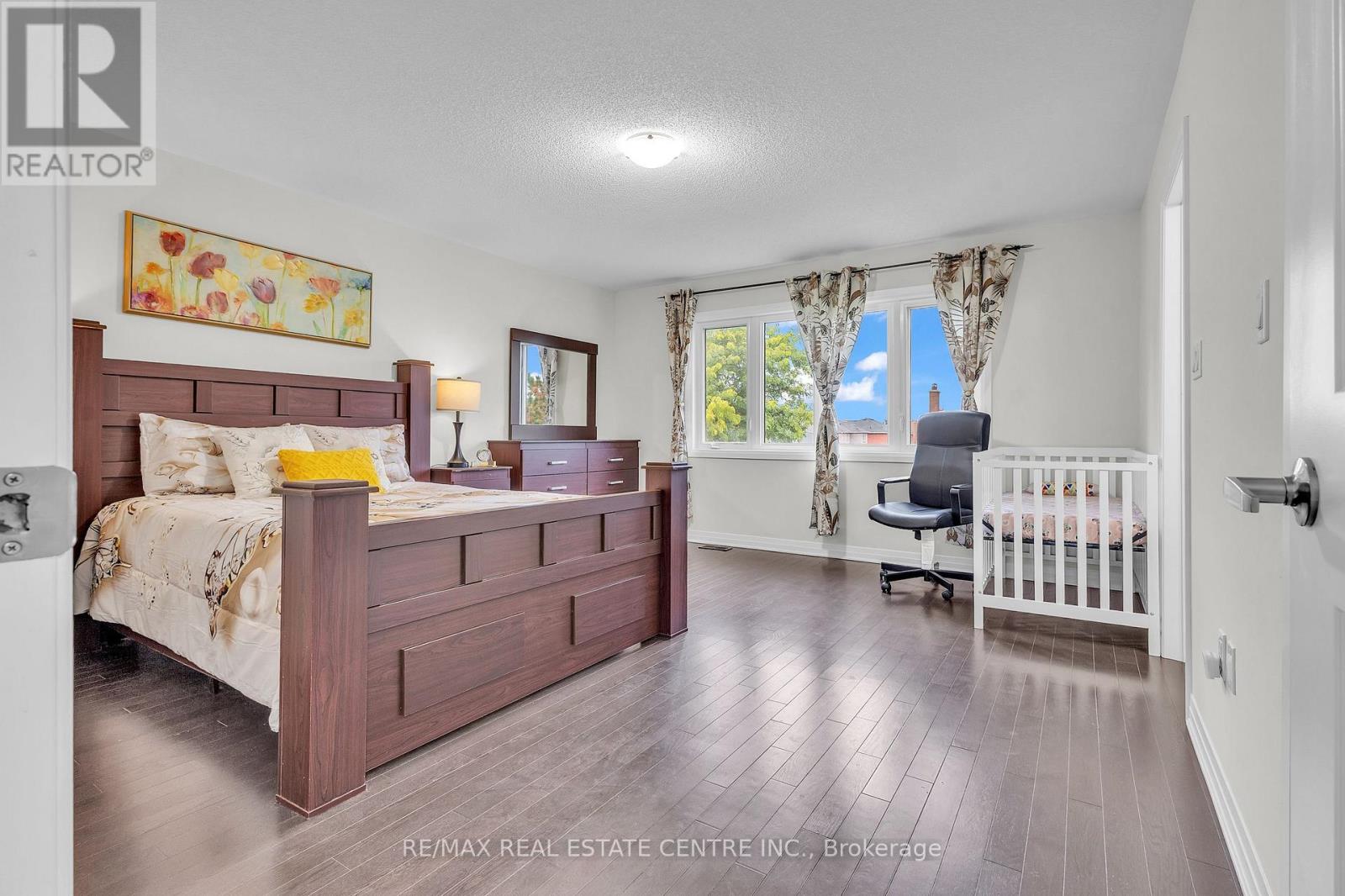 4 Slater Street, Cambridge, Ontario  N1R 0C4 - Photo 22 - X12423339