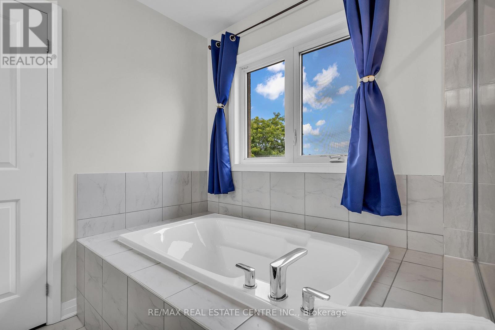 4 Slater Street, Cambridge, Ontario  N1R 0C4 - Photo 27 - X12423339