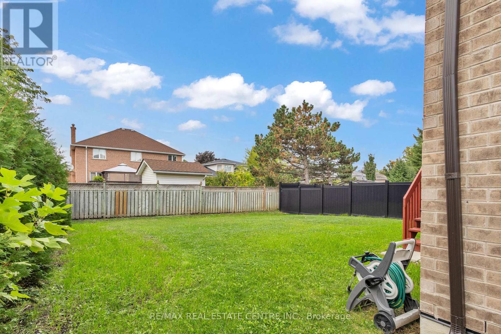4 Slater Street, Cambridge, Ontario  N1R 0C4 - Photo 37 - X12423339