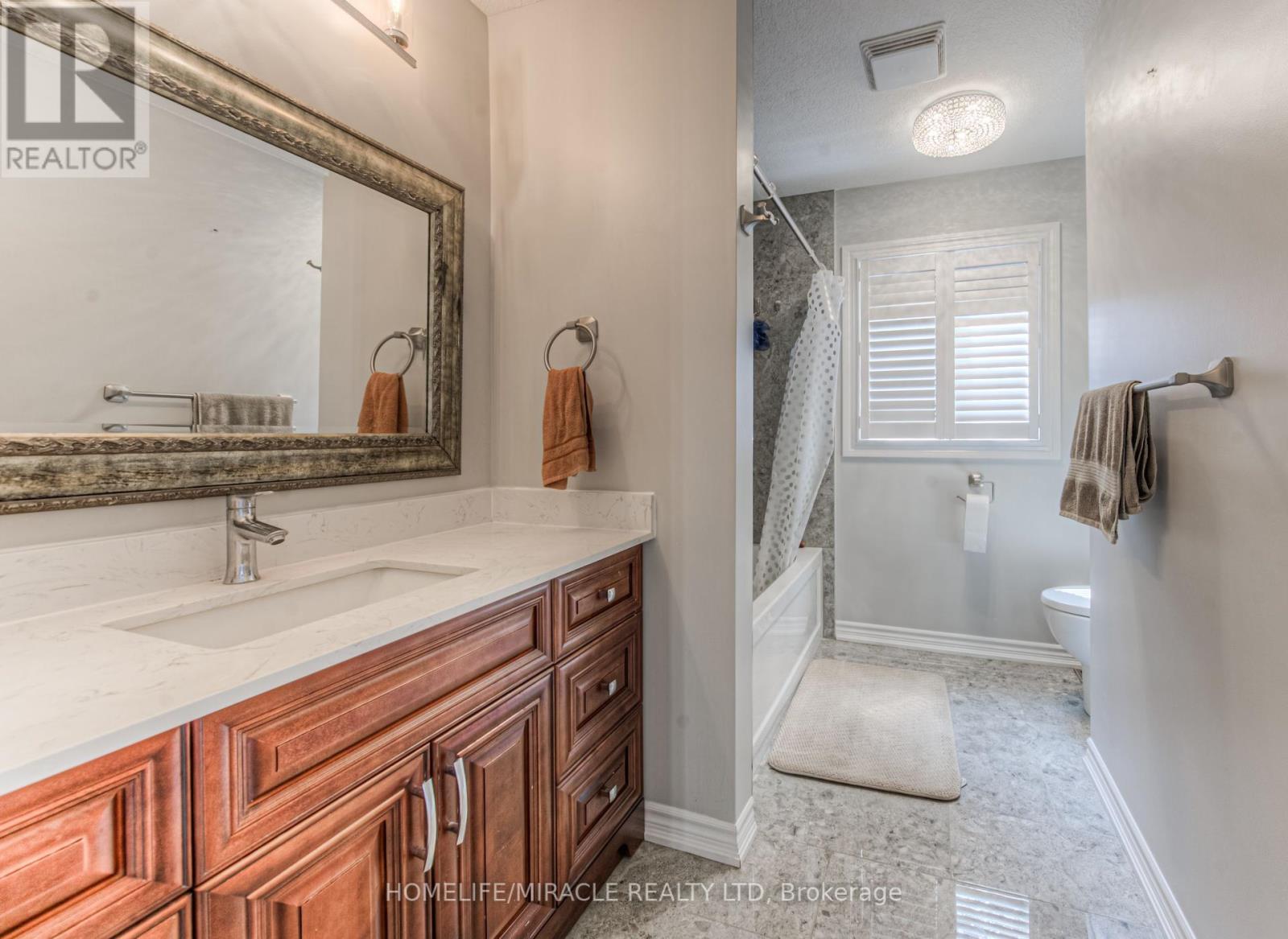 37 Albert Street, Cambridge, Ontario  N1R 3M7 - Photo 23 - X12423362
