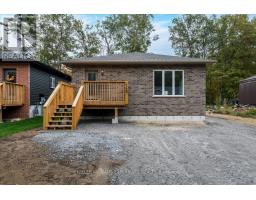 145 PINE STREET W, Gravenhurst, Ontario