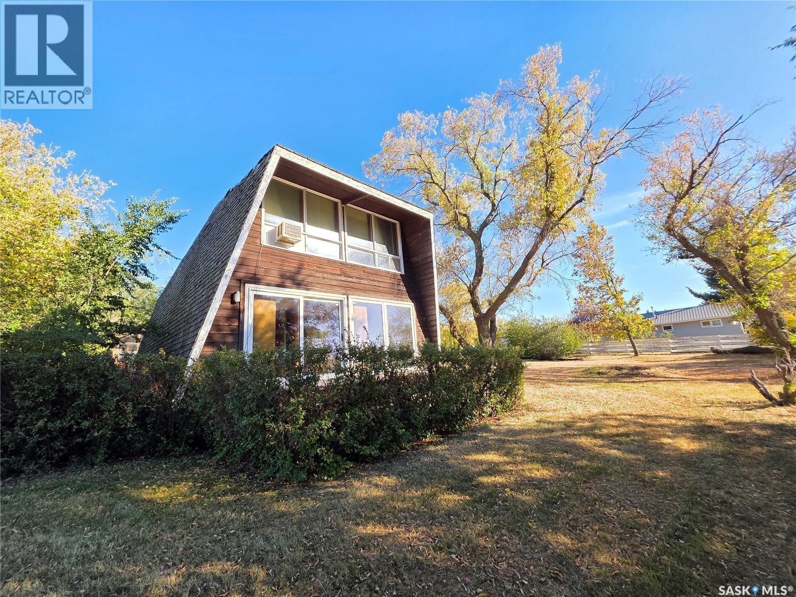 315 Willoughby Street, Herbert, Saskatchewan  S0H 2A0 - Photo 2 - SK019207