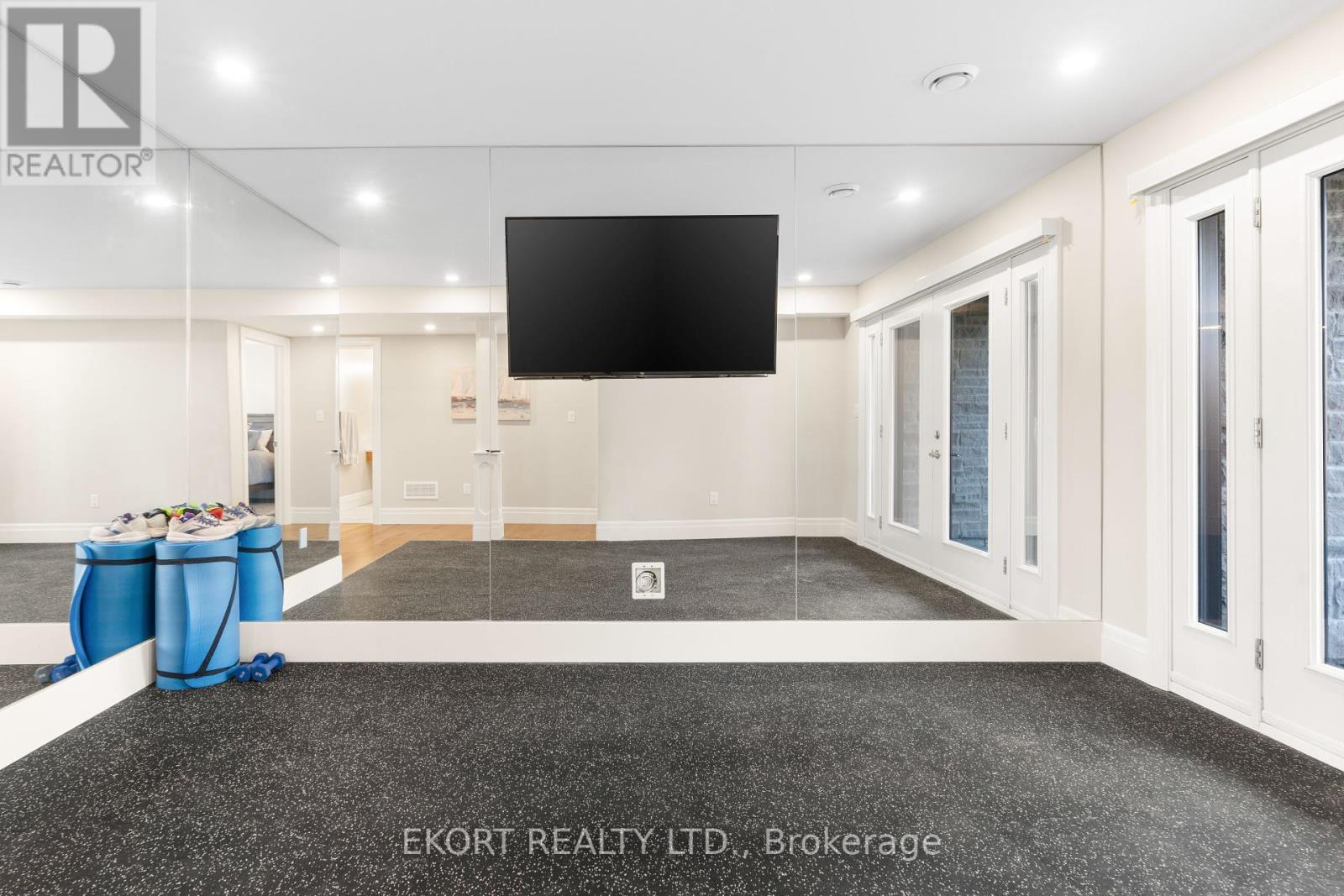 45 Bentley Crescent, Prince Edward County (Picton Ward), Ontario  K0K 2T0 - Photo 38 - X12423565