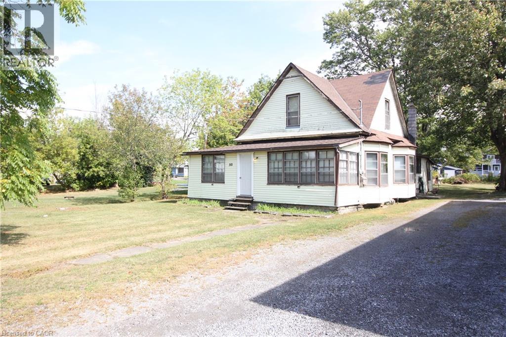 312 Ridgeway Road, Crystal Beach, Ontario  L0S 1B0 - Photo 1 - 40773097