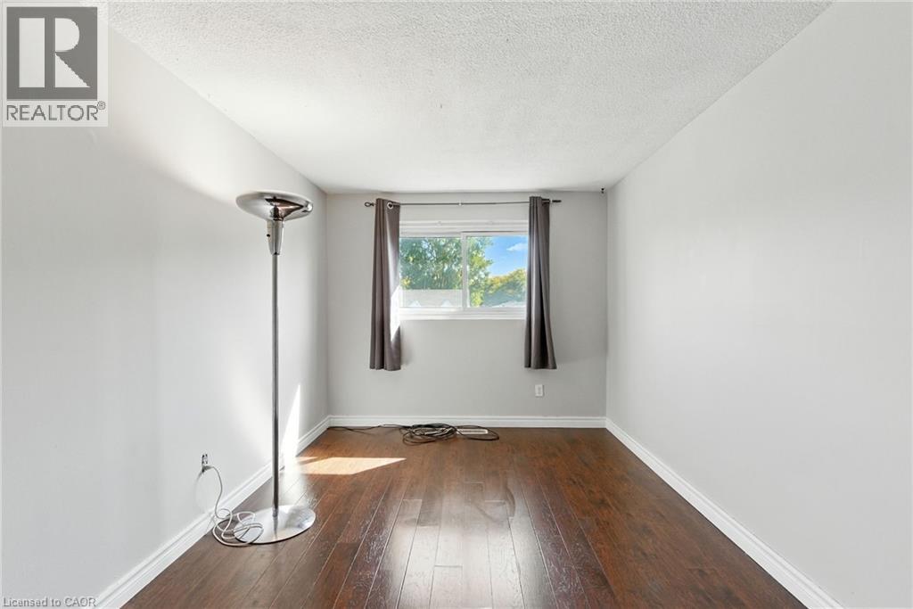 6035 Belaire Avenue, Niagara Falls, Ontario  L2H 1V1 - Photo 14 - 40773086