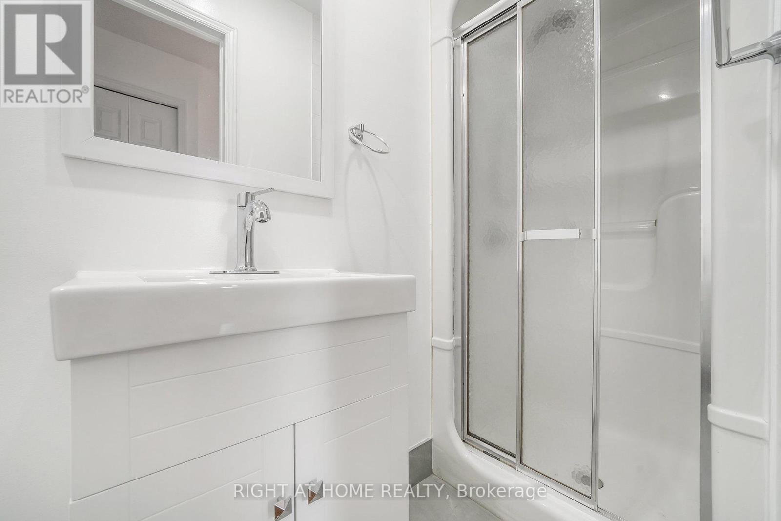 116 Calaveras Avenue, Ottawa, Ontario  K2J 4Z7 - Photo 17 - X12415005