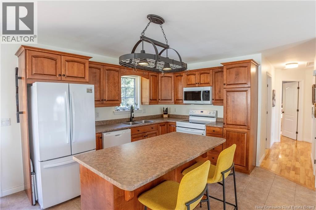 73 St. Eustache Crescent, Dieppe, New Brunswick  E1A 8P8 - Photo 14 - NB127211