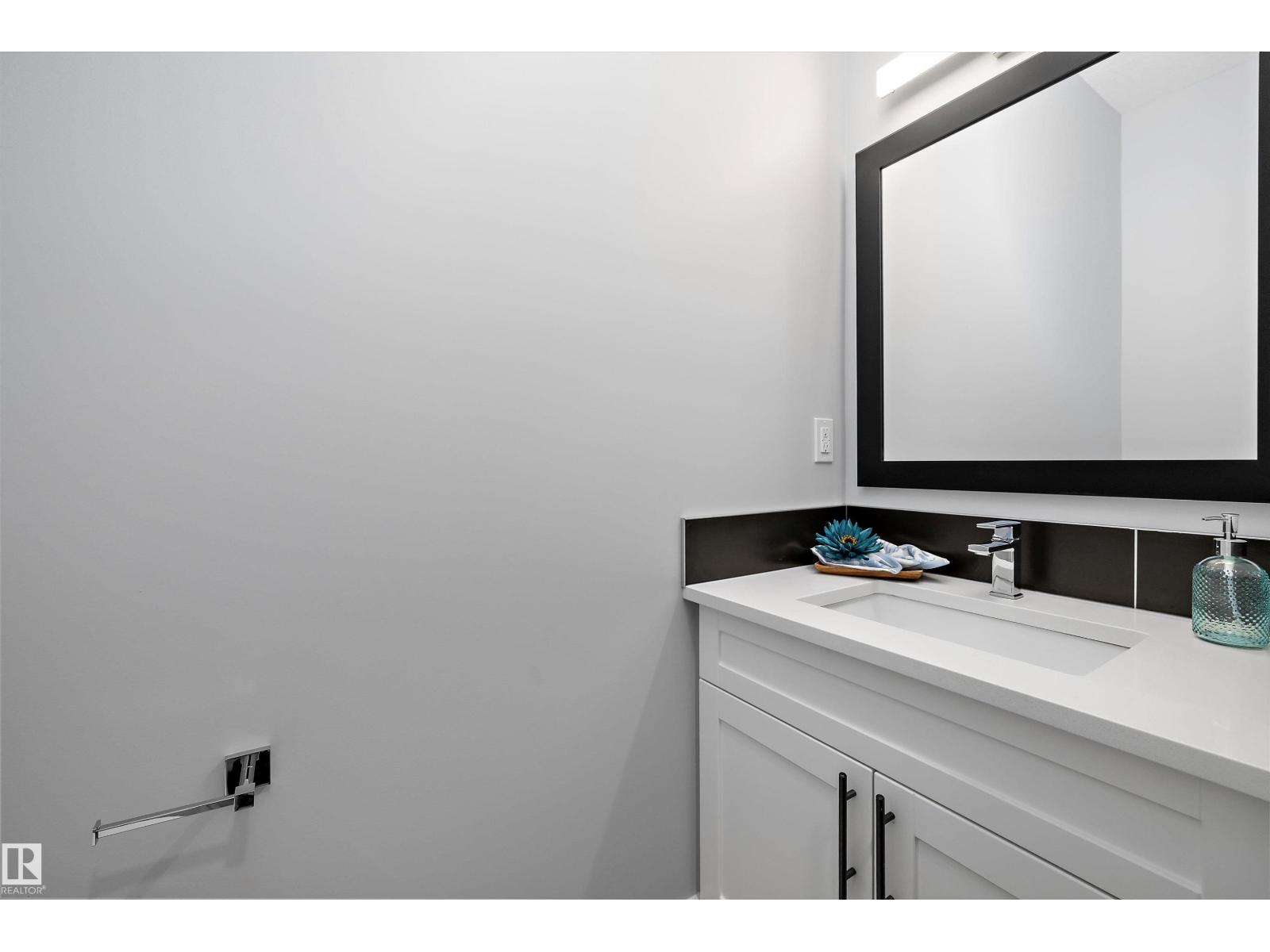 10238 92a Av, Morinville, Alberta  T8R 2R4 - Photo 6 - E4458797