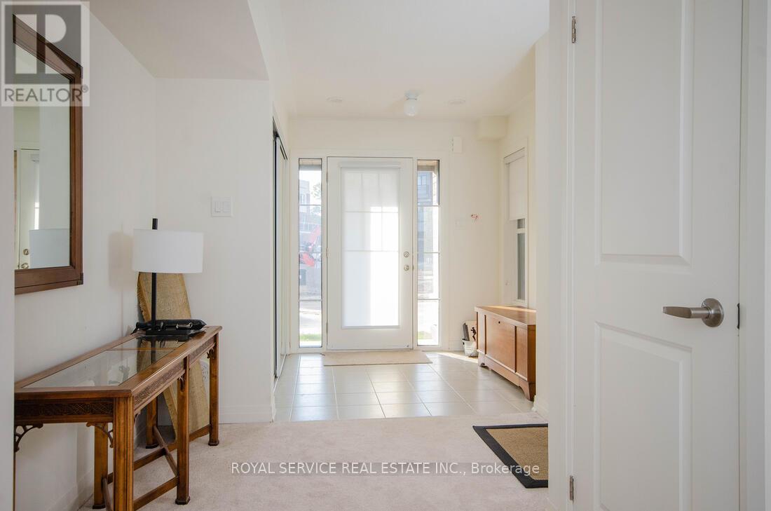114 King William Way, Clarington, Ontario  L1C 7E8 - Photo 3 - E12423659