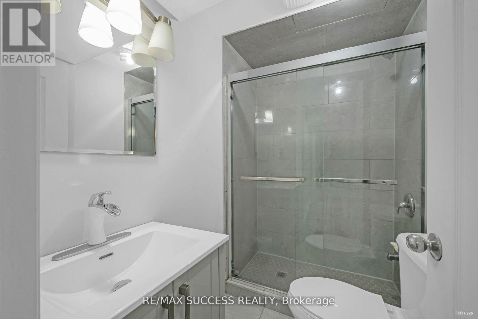 63 Blue Spruce Street, Brampton, Ontario  L6R 1C4 - Photo 35 - W12423001