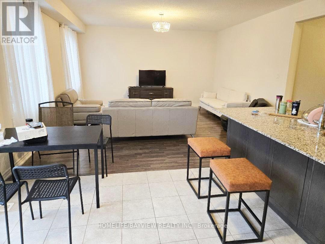 42 Angela Crescent, Niagara-On-The-Lake (St. Davids), Ontario  L0S 1J1 - Photo 2 - X12354022