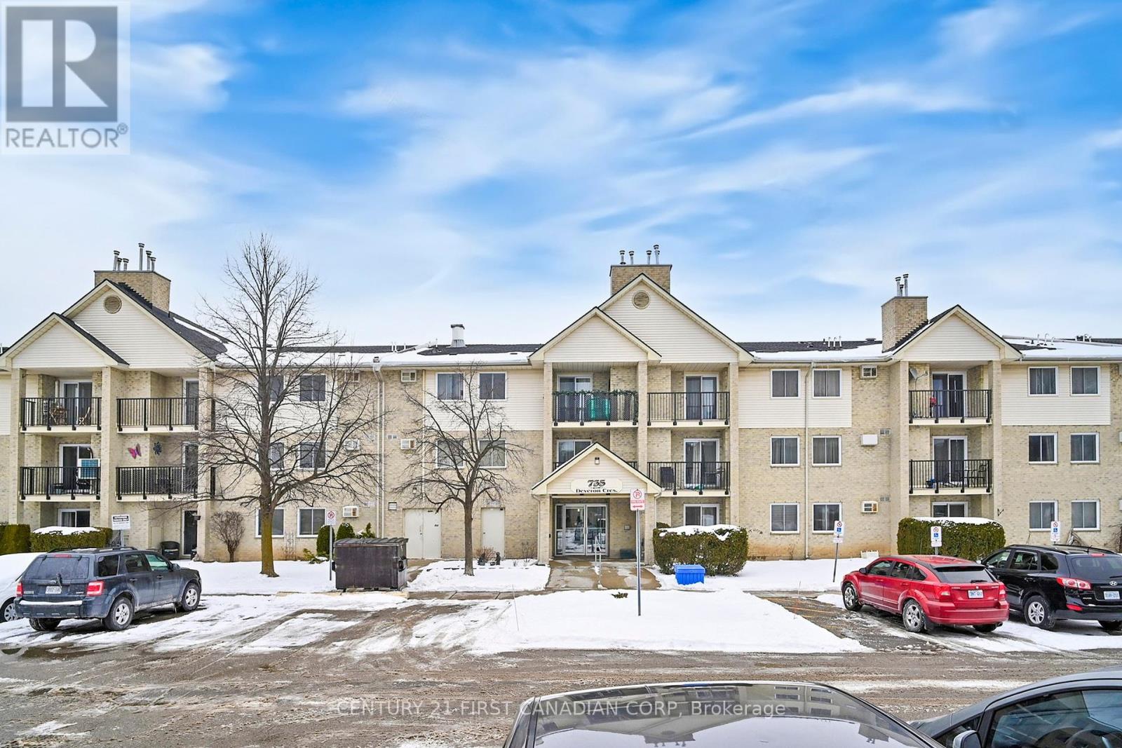 319 - 735 Deveron Crescent, London South, Ontario  N5Z 4X8 - Photo 2 - X12423627