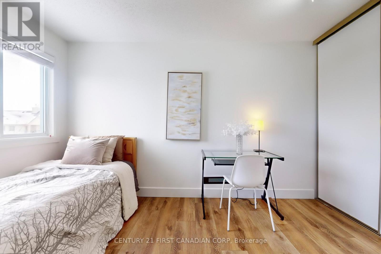 319 - 735 Deveron Crescent, London South, Ontario  N5Z 4X8 - Photo 31 - X12423627