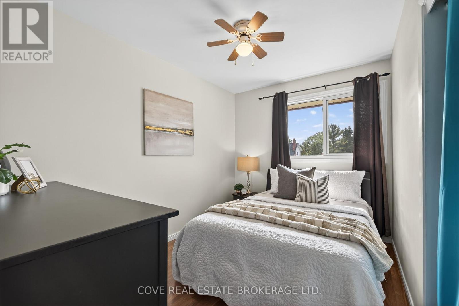 40 Hawkesbury Avenue, London East, Ontario  N5V 2K1 - Photo 20 - X12423656