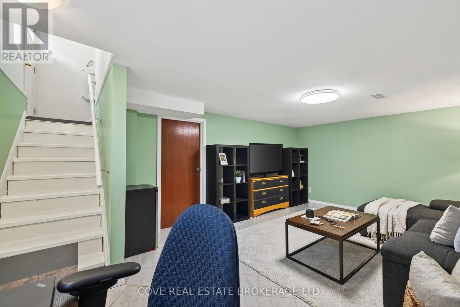40 Hawkesbury Avenue, London East, Ontario  N5V 2K1 - Photo 31 - X12423656
