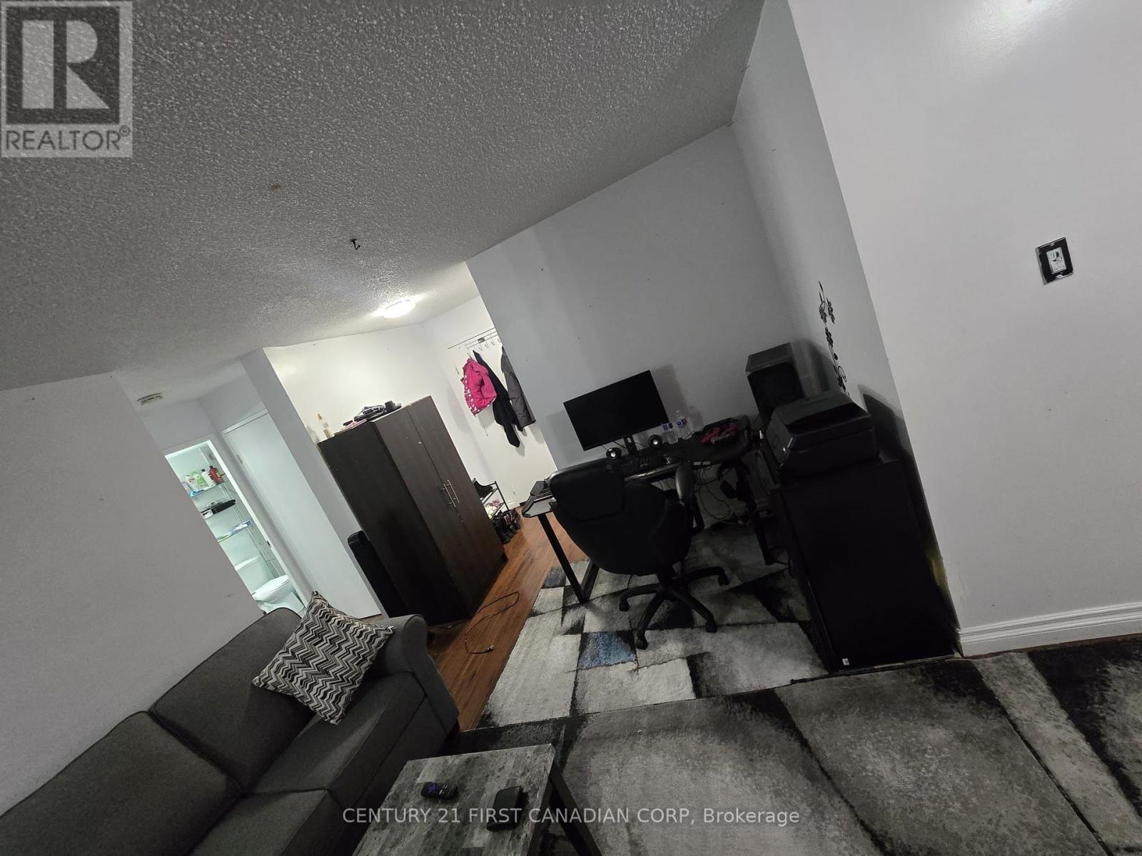 507 - 1103 Jalna Boulevard, London South, Ontario  N6E 2W8 - Photo 6 - X12423669