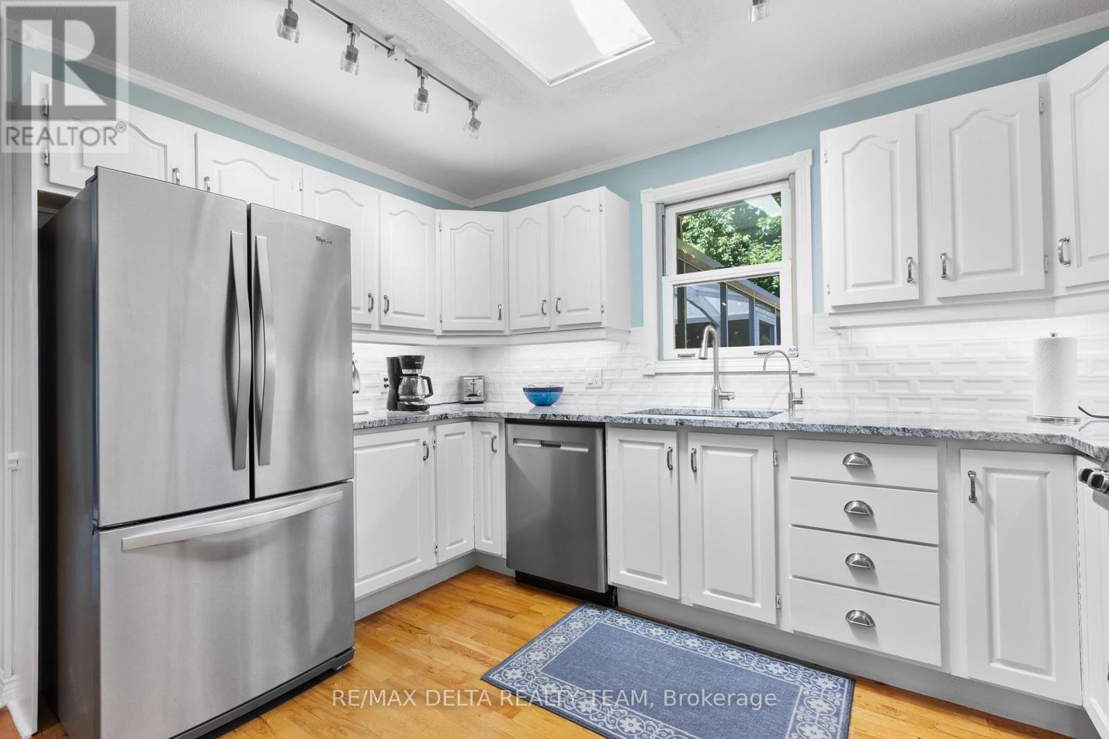 9 Lasalle Street, Clarence-Rockland, Ontario  K4K 1K7 - Photo 11 - X12423690