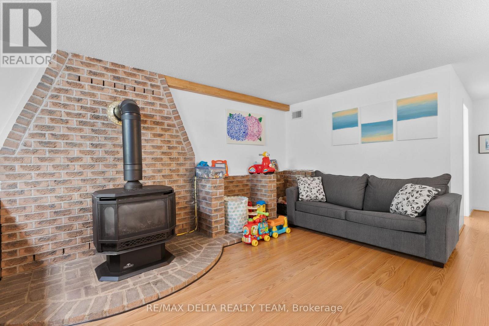 9 Lasalle Street, Clarence-Rockland, Ontario  K4K 1K7 - Photo 24 - X12423690