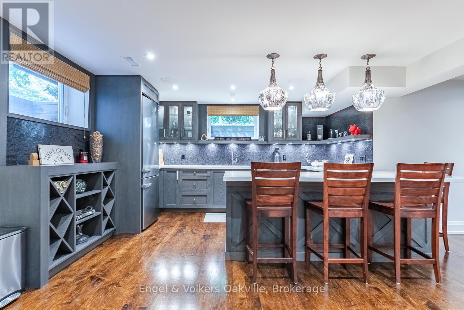 468 Wedgewood Drive, Oakville, Ontario  L6J 4S7 - Photo 38 - W12423610