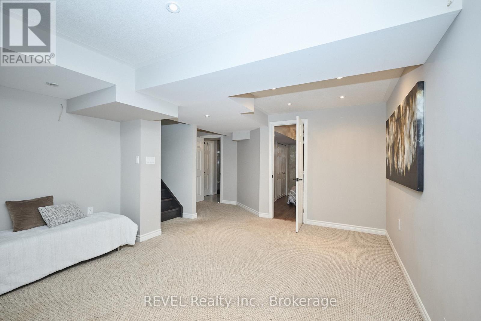 15 Fosh Court, St. Catharines, Ontario  L2S 4A9 - Photo 31 - X12423675