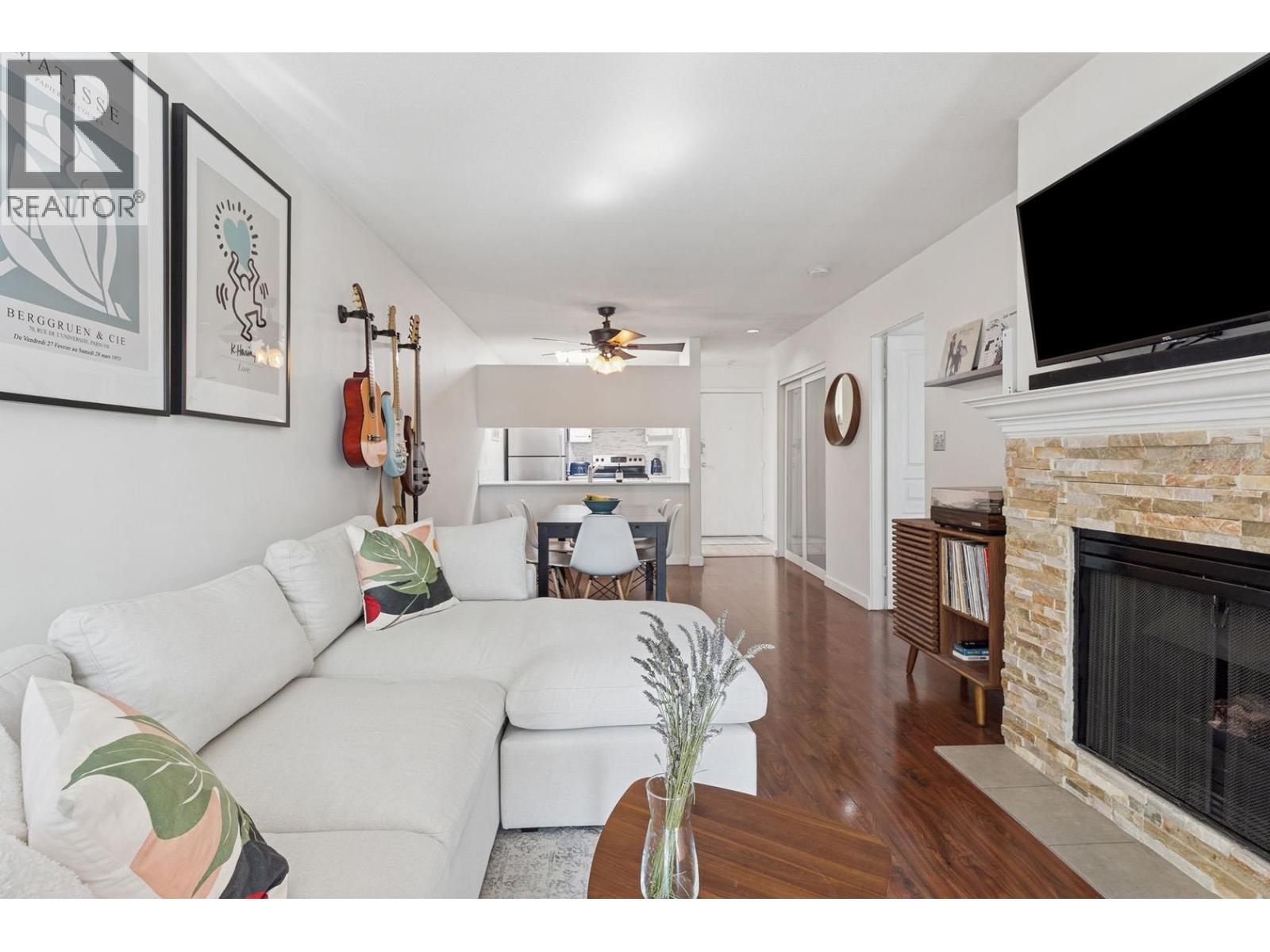 303 189 E 16th Avenue, Vancouver, British Columbia  V5T 4R2 - Photo 4 - R3051685