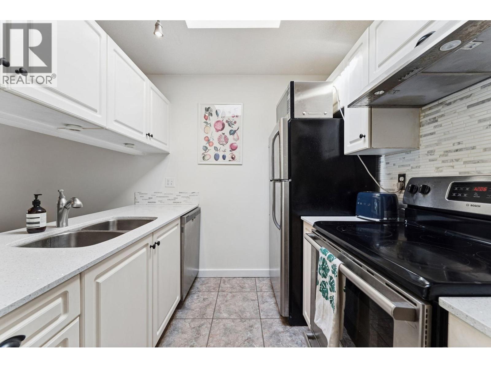 303 189 E 16th Avenue, Vancouver, British Columbia  V5T 4R2 - Photo 9 - R3051685