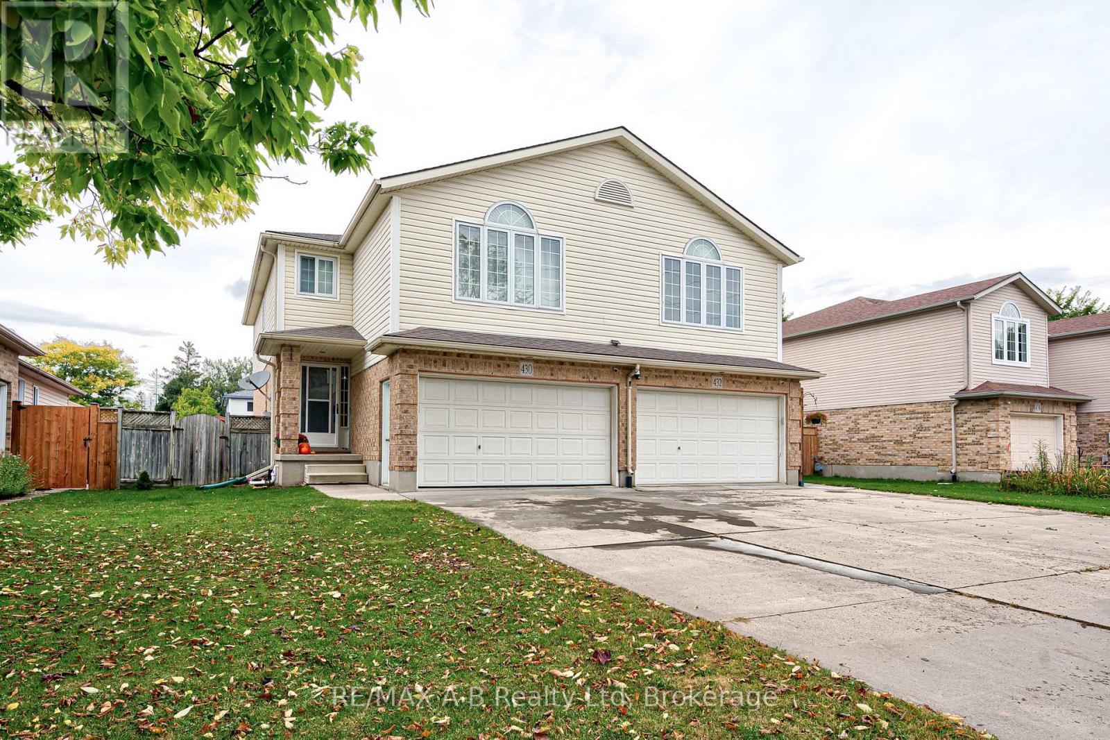 430 Brunswick Street N, Stratford, Ontario  N5A 3N4 - Photo 1 - X12423609