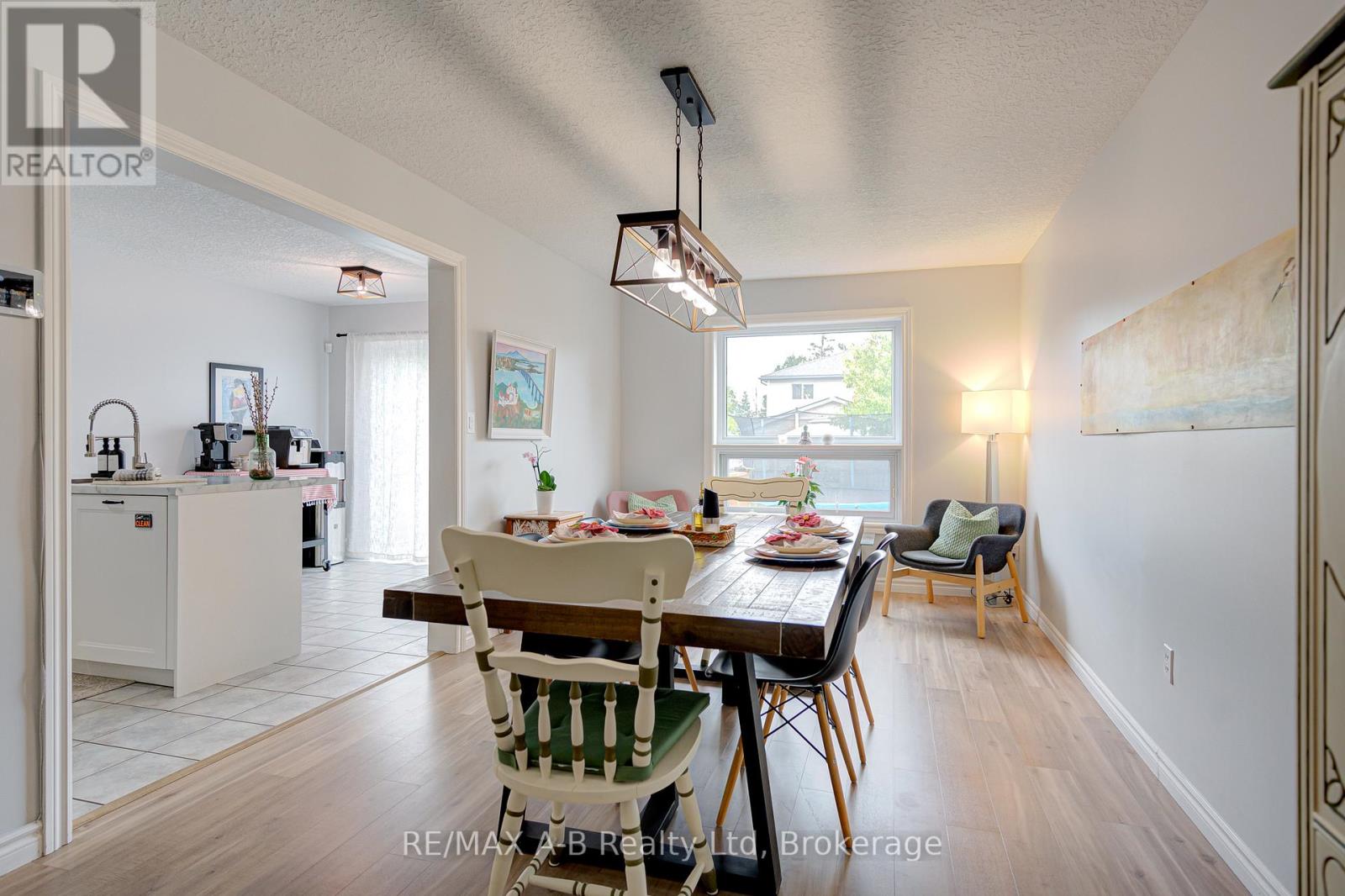 430 Brunswick Street N, Stratford, Ontario  N5A 3N4 - Photo 7 - X12423609