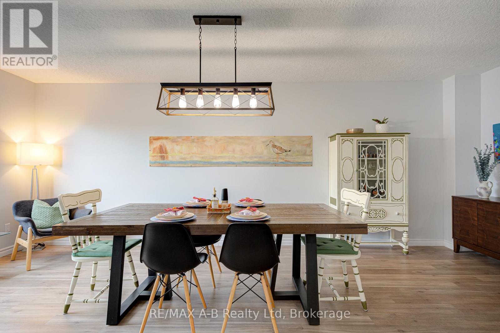 430 Brunswick Street N, Stratford, Ontario  N5A 3N4 - Photo 8 - X12423609