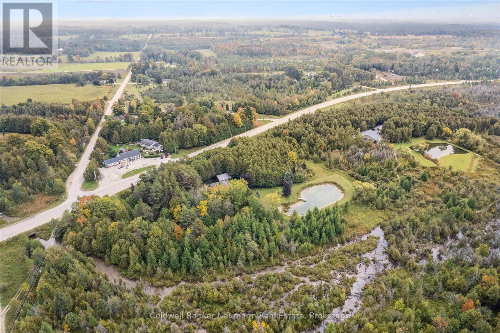 403277 Grey Road 4, West Grey, Ontario  N0G 1R0 - Photo 35 - X12423633