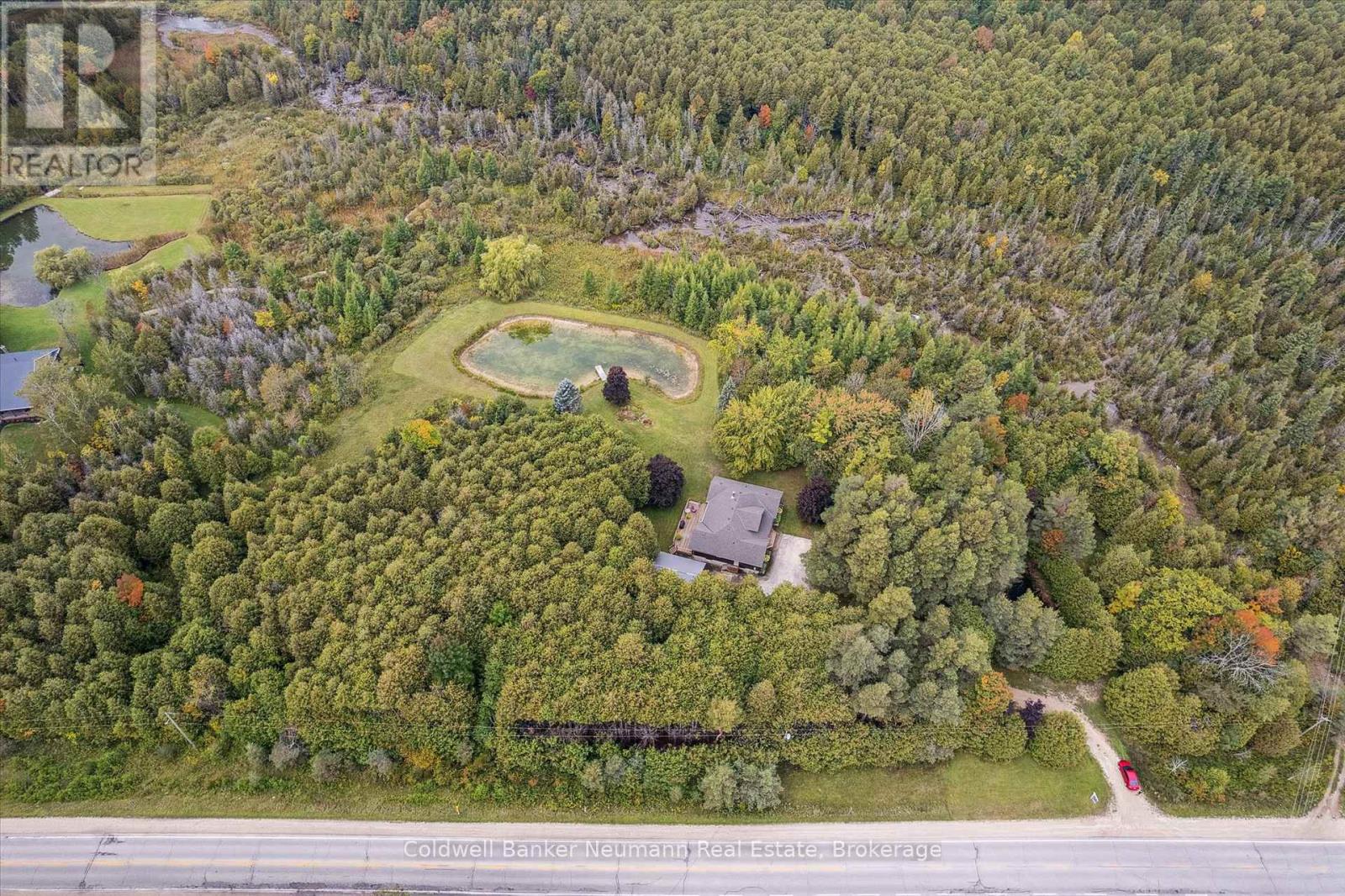 403277 Grey Road 4, West Grey, Ontario  N0G 1R0 - Photo 36 - X12423633