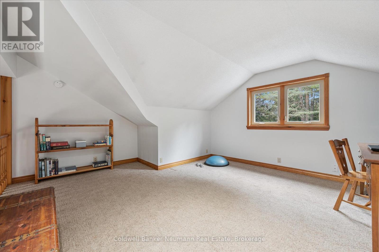403277 Grey Road 4, West Grey, Ontario  N0G 1R0 - Photo 39 - X12423633