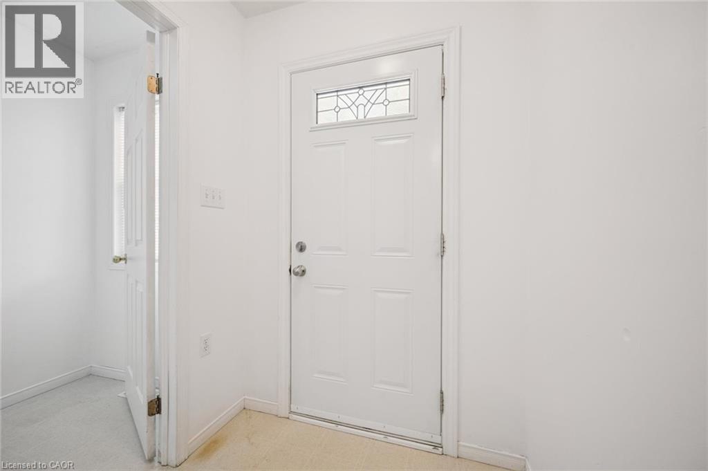209 Jacob Street, New Hamburg, Ontario  N3A 1C5 - Photo 6 - 40770328