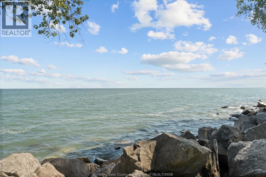 192 Lakeshore Drive, Leamington, Ontario  N0P 2P0 - Photo 47 - 25024349