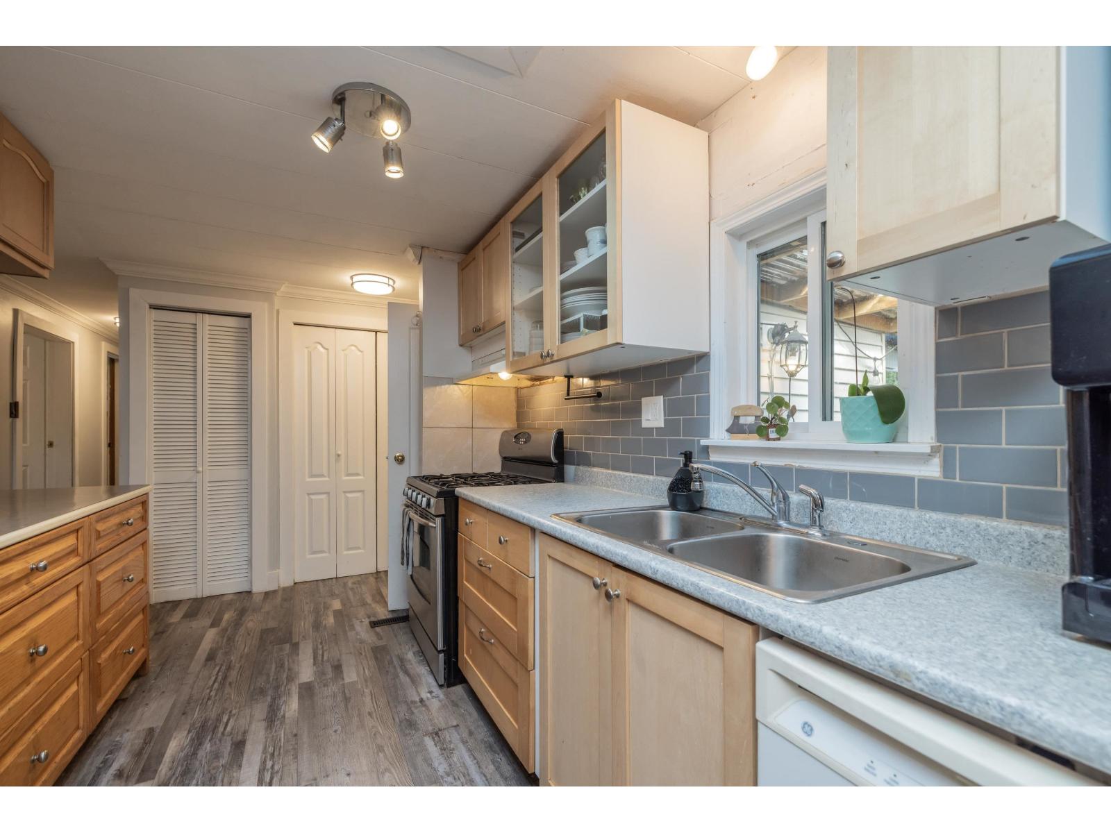 43649 Watkins Road, Mission, British Columbia  V0M 1N0 - Photo 8 - R3050407