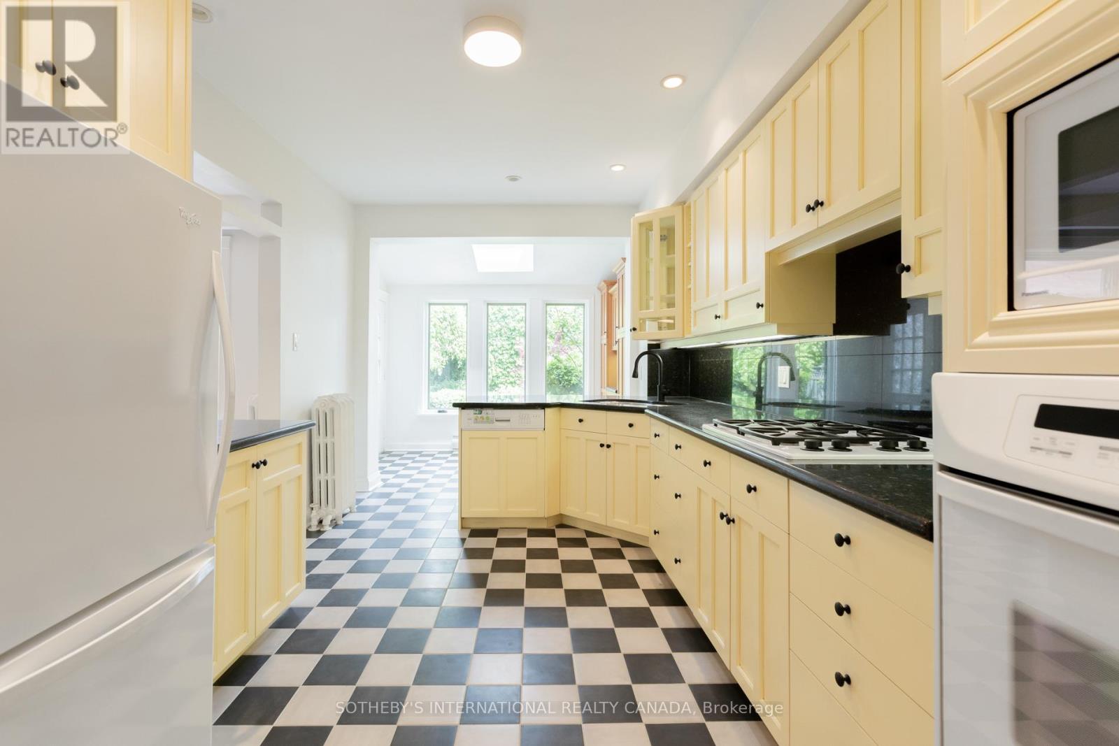 277 Crawford Street, Toronto (Trinity-Bellwoods), Ontario  M6J 2V7 - Photo 14 - C12423516