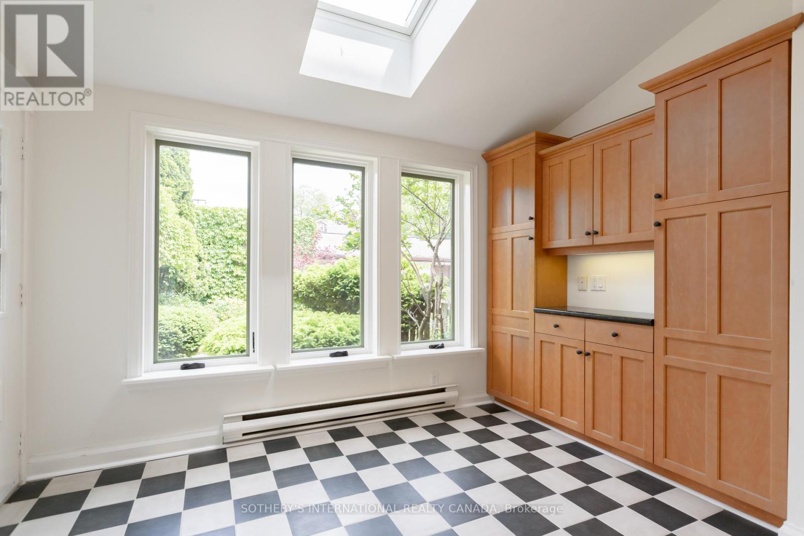 277 Crawford Street, Toronto (Trinity-Bellwoods), Ontario  M6J 2V7 - Photo 16 - C12423516